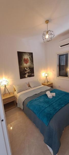 Luxury Apartment in light house beach
